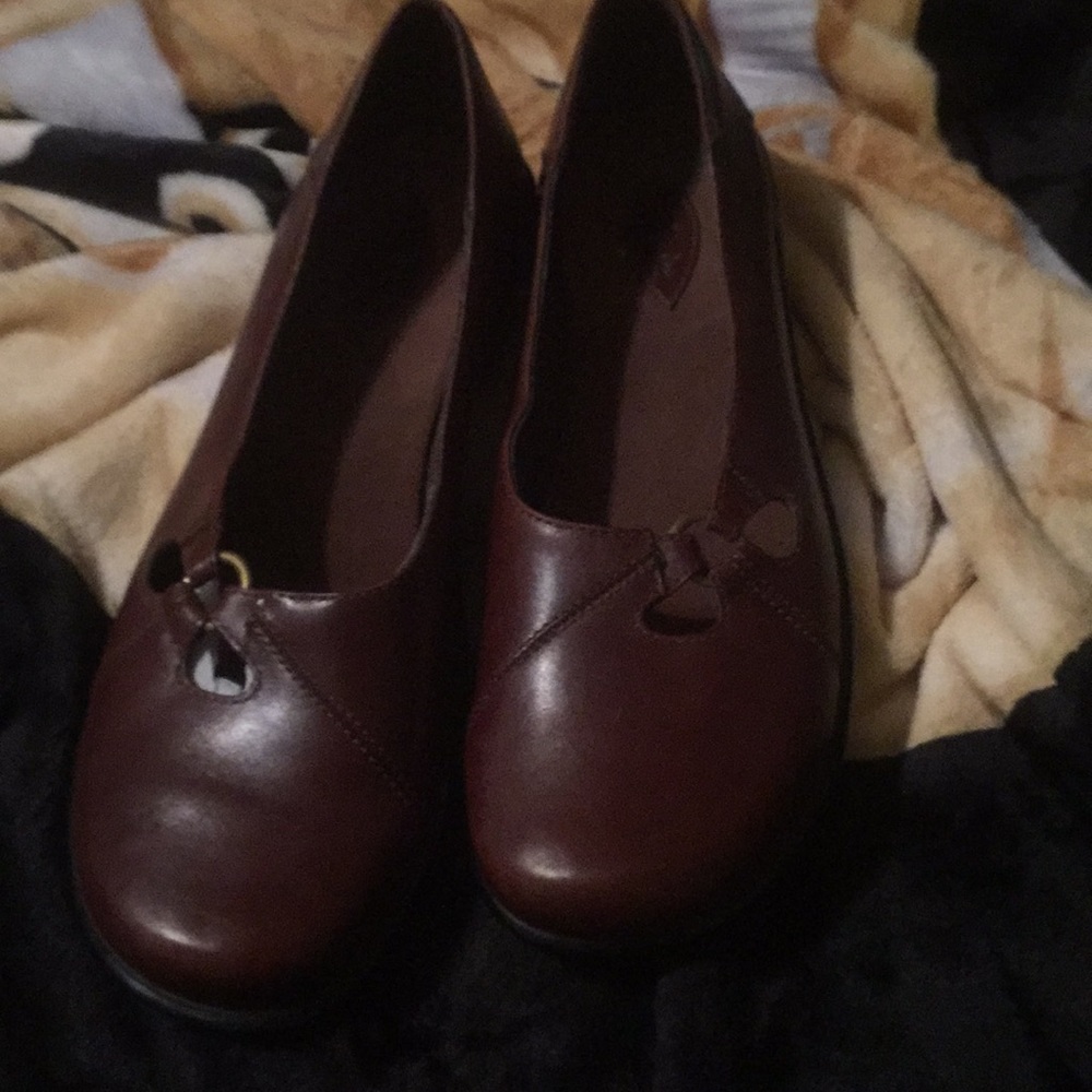 Clarks loafers size 9 medium.